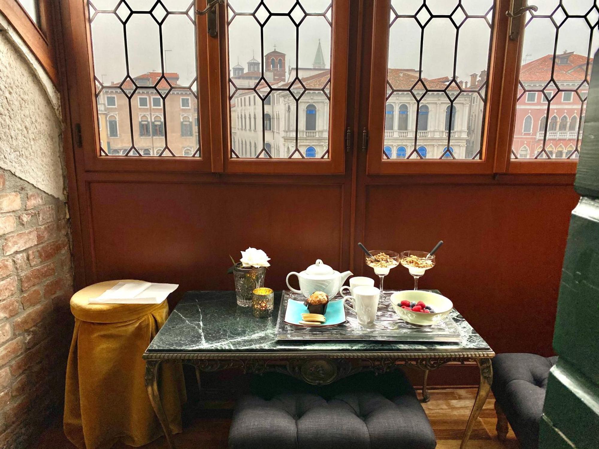 Rialto Terrace On The Grand Canal Venedig Exterior foto