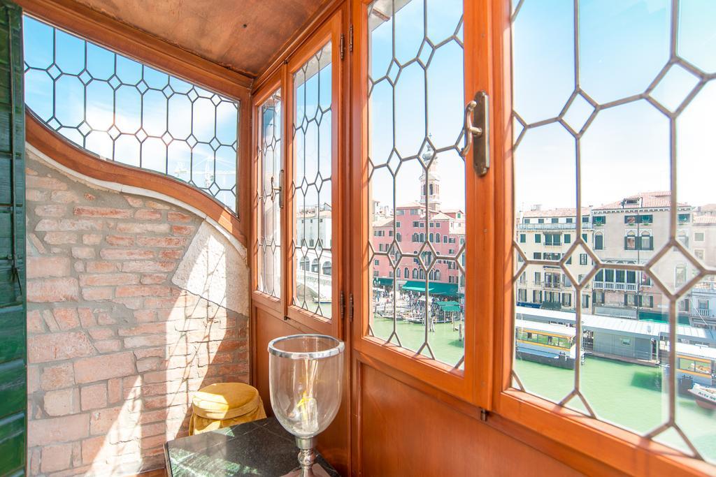 Rialto Terrace On The Grand Canal Venedig Zimmer foto