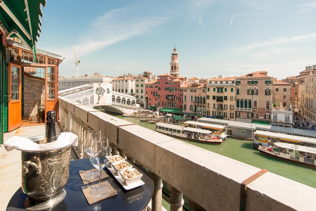 Rialto Terrace On The Grand Canal Venedig Zimmer foto